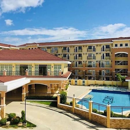 Mikaela'S Crib- 1 Bedroom Flat @ Arezzo Place Condominium 达沃 外观 照片