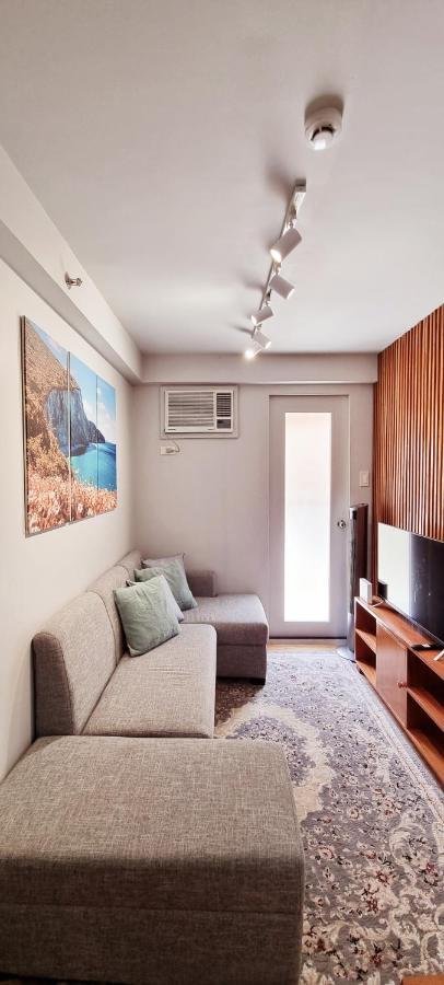 Mikaela'S Crib- 1 Bedroom Flat @ Arezzo Place Condominium 达沃 外观 照片